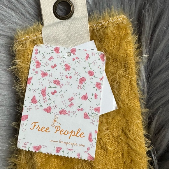 Free People Over The Knee Fuzzy Two Tone Knit Socks Tan Yellow Furry - Picture 3 of 7